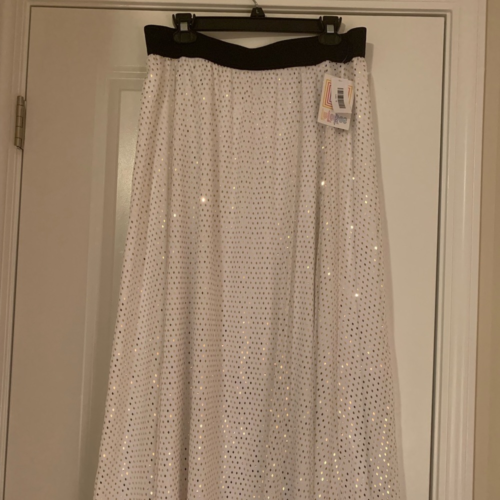 LuLaRoe Lucy Skirt Elegant Collection